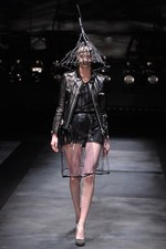 クリスチャン ダダ(CHRISTIAN DADA)が初のランウェイ、2011-2012年秋冬コレクション｜写真31