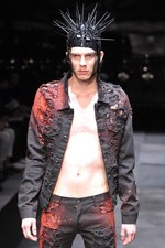 クリスチャン ダダ(CHRISTIAN DADA)が初のランウェイ、2011-2012年秋冬コレクション｜写真36