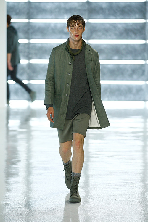 ジョン エリオット(John Elliott) 2016年春夏メンズコレクション  - 写真26