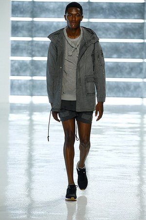 ジョン エリオット(John Elliott) 2016年春夏メンズコレクション  - 写真8