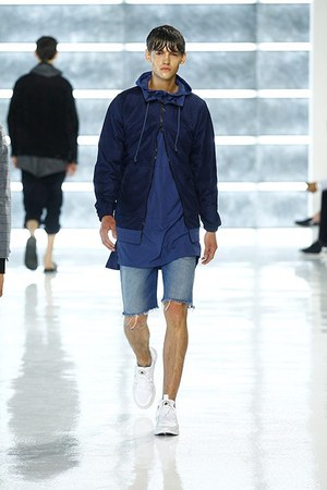 ジョン エリオット(John Elliott) 2016年春夏メンズコレクション  - 写真15