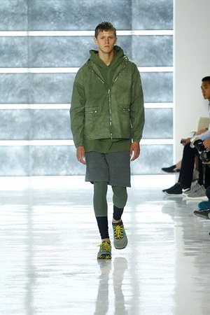 ジョン エリオット(John Elliott) 2016年春夏メンズコレクション  - 写真33