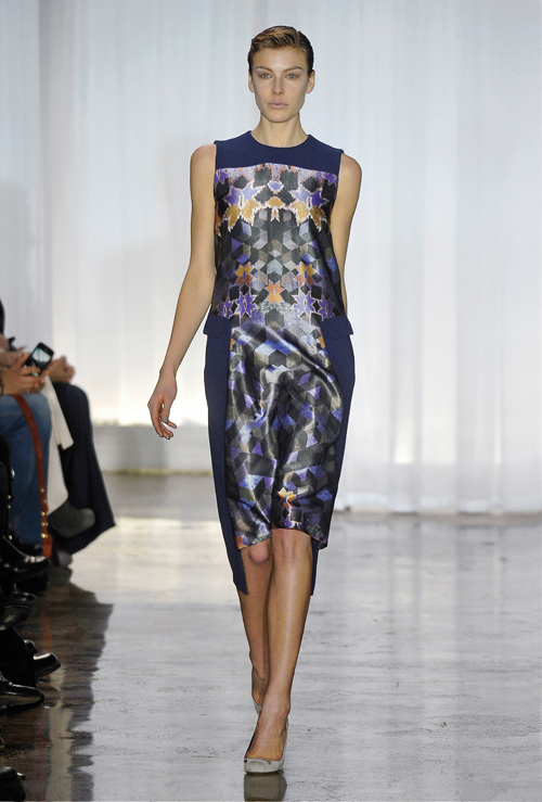 プリーン バイ ソーントン ブレガッジ(Preen By Thornton Bregazzi) 2011-12年秋冬ウィメンズコレクション  - 写真12