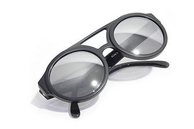 ジョン ローレンス サリバン×独ブランド「リュネット コレクション」コラボサングラス発売