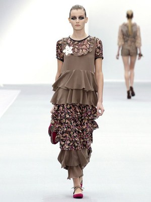 ナチュラルな女性らしさを表現 - ジャスト カヴァリ(JUST cavalli) 2011-12年秋冬コレクション｜写真13