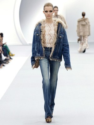ナチュラルな女性らしさを表現 - ジャスト カヴァリ(JUST cavalli) 2011-12年秋冬コレクション｜写真25
