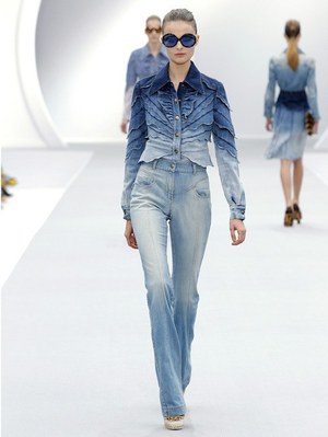 ナチュラルな女性らしさを表現 - ジャスト カヴァリ(JUST cavalli) 2011-12年秋冬コレクション｜写真28