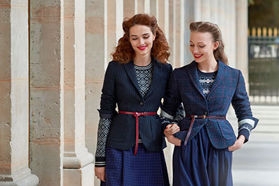 フランス映画｜ユニクロ×“パリジェンヌ”イネス・ド・ラ・フレサンジュ 2015年秋冬コレクション、15年9月発売