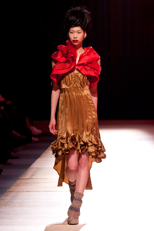 ノゾミ イシグロ オートクチュール(NOZOMI ISHIGURO Haute Couture) 2011-12年秋冬ウィメンズ&メンズコレクション  - 写真5