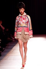 子ども達の歌を聞きたいという思いをこめて - ノゾミイシグロ　オートクチュール 2011-12A/Wコレクション｜写真23