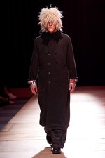 子ども達の歌を聞きたいという思いをこめて - ノゾミイシグロ　オートクチュール 2011-12A/Wコレクション｜写真29