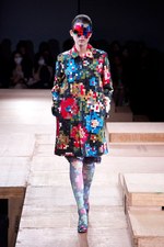 かたちへの追究 - アンリアレイジ(ANREALAGE)、2011-2012年秋冬コレクション｜写真31