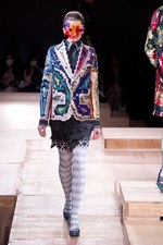 かたちへの追究 - アンリアレイジ(ANREALAGE)、2011-2012年秋冬コレクション｜写真33