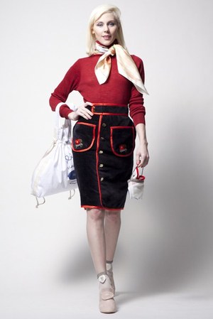 シアタープロダクツの2011-12年秋冬コレクションは自宅でARファッションショー｜写真3