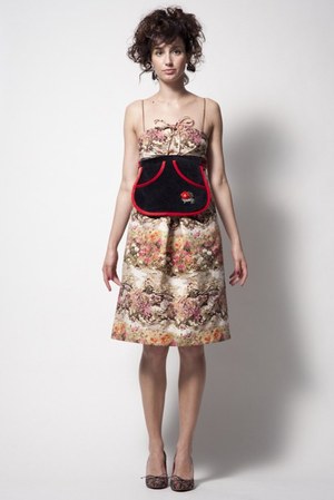 シアタープロダクツの2011-12年秋冬コレクションは自宅でARファッションショー｜写真4