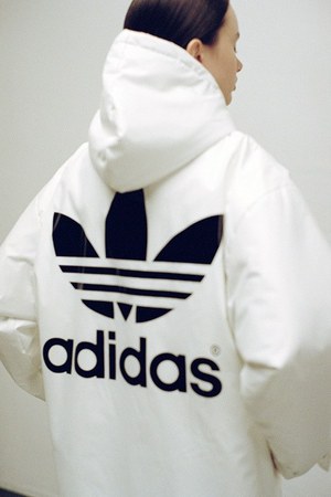 楽天市場】adidas hyke トレーナーの通販