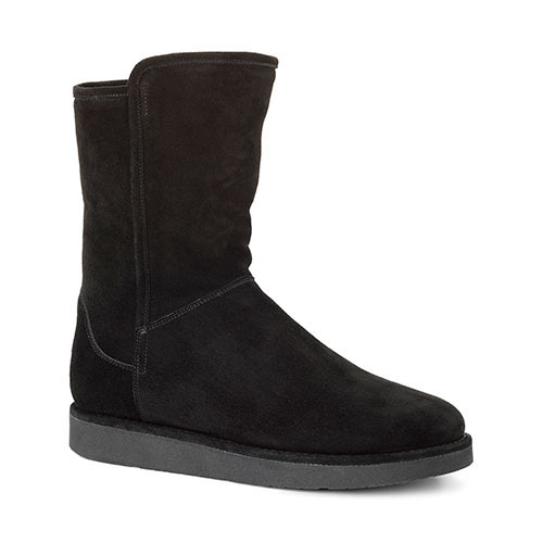 UGGの定番ブーツがモードに進化「Classic Luxe」コレクション