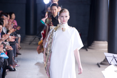 アライサラ 2011-12年秋冬 ウィメンズ&メンズ コレクション