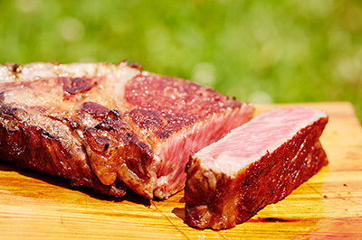 二子玉川｜肉映画『ステーキ・レボリューション』- 世界一のステーキを探す腹ぺこロードムービー