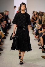 マイケル・コース コレクション2016年春コレクション - 自然の色彩に包まれたリラックスエレガンス｜写真14