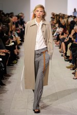 マイケル・コース コレクション2016年春コレクション - 自然の色彩に包まれたリラックスエレガンス｜写真33