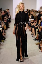 マイケル・コース コレクション2016年春コレクション - 自然の色彩に包まれたリラックスエレガンス｜写真52