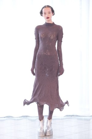 繊細でフェミニンな世界観-ソマルタ(SOMARTA)、2011-2012年秋冬コレクション｜写真21