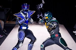 90年代を思わせるリアルクローズ−ヘッドライナー(HEADL_NER)、2011-2012年秋冬コレクション｜写真0