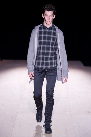 90年代を思わせるリアルクローズ−ヘッドライナー(HEADL_NER)、2011-2012年秋冬コレクション｜写真18