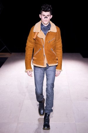 90年代を思わせるリアルクローズ−ヘッドライナー(HEADL_NER)、2011-2012年秋冬コレクション｜写真23