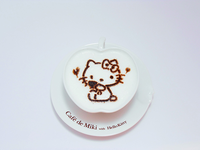 東京・お台場のハローキティカフェから、マロンを使用した限定スイーツ発売｜写真4