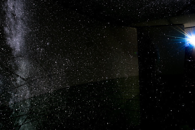 「星空のイルミネーション」六本木ヒルズで開催、360°プラネタリウム＆映画『君の名は。』コラボも｜写真11