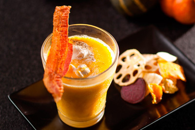 おつまみ｜ストリングスホテル東京で、ハロウィン限定のチョコレートディップと冷製パンプキンポタージュ