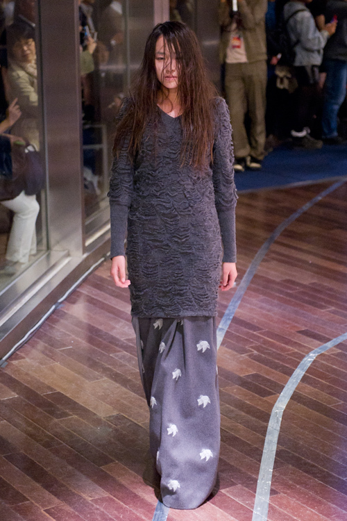 ミキオサカベ 2011-12年秋冬<span>コレクション</span> - 写真4