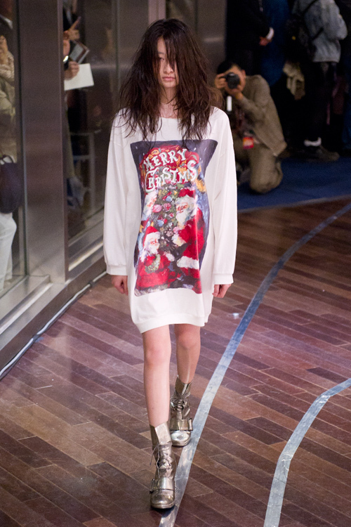 ミキオサカベ 2011-12年秋冬<span>コレクション</span> - 写真10