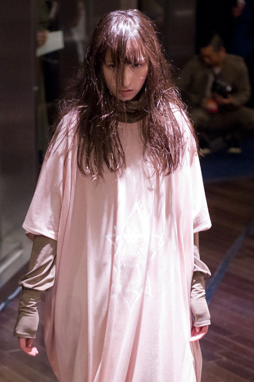 ミキオサカベ 2011-12年秋冬<span>コレクション</span> - 写真17
