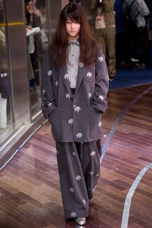 ミキオ サカベの2011-2012年秋冬 ‐ MIKIO SAKABE / JENNY FAX / 最前ゼロゼロ合同ファッションイベント｜写真26