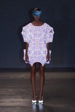 アンリアレイジ 2016年春夏コレクション - 反射を用いてリアルとバーチャルの狭間にアプローチ｜写真72