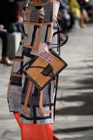 ロエベ(LOEWE) パズル バルセロナ｜写真2