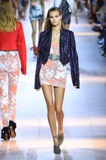 ロベルト カヴァリ 2016年春夏コレクション - 新生カヴァリウーマンのハンティングパーティー｜写真38