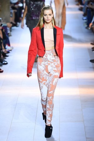 ロベルト カヴァリ 2016年春夏コレクション - 新生カヴァリウーマンのハンティングパーティー｜写真35