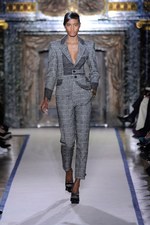 モダンに進化を続けるサンローラン スタイル、イヴ・サンローラン(Yves Saint Laurent) 2011-2012年秋冬コレクション｜写真4