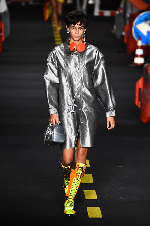 モスキーノ 2016年春夏<span>コレクション</span> - 写真71