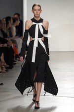 プロエンザスクーラー 2016年春夏コレクション - “ほどける”という感覚に注目して｜写真14