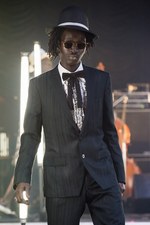 アングラサッド 2016年春夏コレクション - 止まない雨、東京ハードボイルド｜写真9