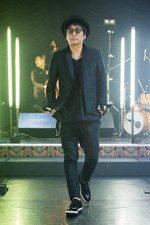 アングラサッド 2016年春夏コレクション - 止まない雨、東京ハードボイルド｜写真41