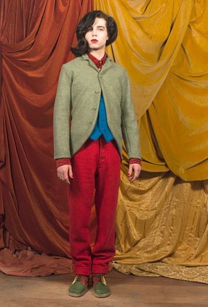 蒼く深い海の底をイメージ ル フラックス　2011-12年秋冬コレクション｜写真20