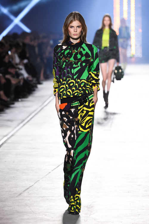 ヴェルサーチェ(VERSACE) 2016年春夏ウィメンズコレクション シルエット - 写真32