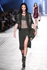 ヴェルサーチ 2016年春夏コレクション - 艶のあるサファリルック｜写真34