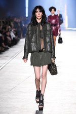 ヴェルサーチ 2016年春夏コレクション - 艶のあるサファリルック｜写真37